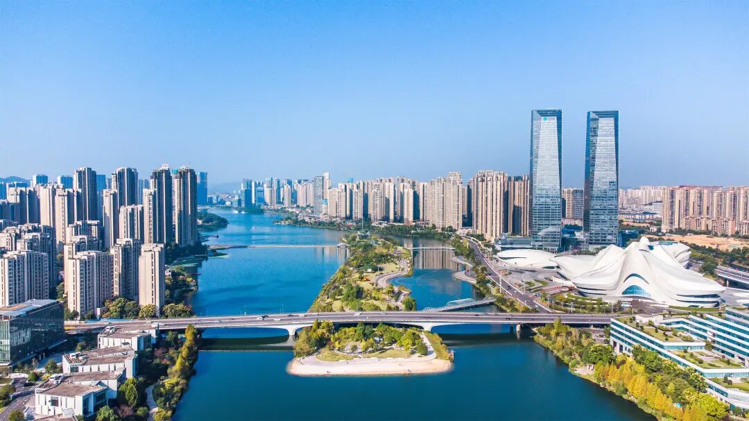 湘江新區(qū)花卉中標(biāo)喜報海報 - 副本.png